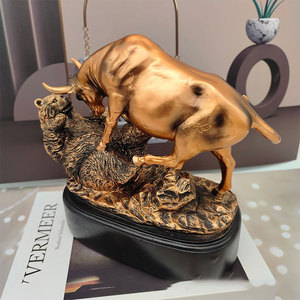 Scultura creativa di orso toro in bronzo per gli uomini regalo per gli appassionati del mercato azionario ufficio da scrivania decorazioni in resina portafortuna - Product Image 4