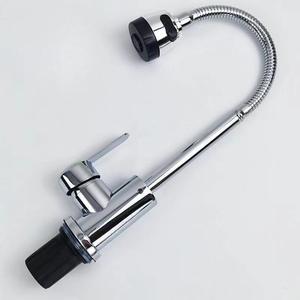 Grifo de Cocina Extraíble de Acero Inoxidable, Monomando, Válvula de Cerámica, Montaje en Encimera, Estilo Moderno, 2.0-2.9 gal/m - Product Image 5