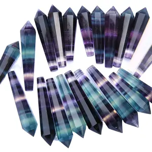 Natuurlijke Regenboog Fluoriet Wand Punt Quartz Crystal Wands Punten Slinger