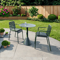 Ensemble table et chaises de balcon de café, mobilier d'extérieur moderne minimaliste, structure métallique durable de haute qualité, exclusif pour usage extérieur
