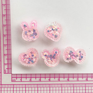 Charm in resina rosa glitterato HK Hello Cat per borsa trucco, ciabatta, custodia, decorazioni 3D e accessori per artigianato in resina - Product Image 6