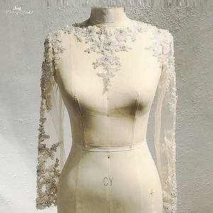 Chaqueta de Novia <span class=keywords><strong>Bolero</strong></span> RSJ151, Tul Color Nude con Apliques de Encaje con Cuentas de Cristal Plateadas, Mangas Largas, Escote Redondo, Botones - Product Image 4