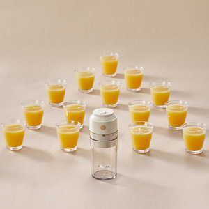 Licuadora Portátil Little Bear con Motor de Corriente Continua a Batería, 300 ml, Inalámbrica, Multifuncional para Uso Doméstico - Product Image 2