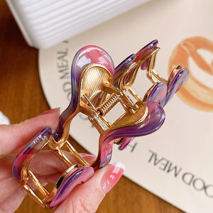 Pinzas para el pelo onduladas de aleación de acetato de celulosa de 10,5 cm para mujer, pinzas para el pelo de leopardo de Metal hechas a mano para cabello grueso - Product Image 4