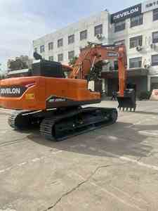 Excavadora de cadenas nueva de 22 toneladas DX225LC, excavadora de alta resistencia y alta eficiencia para minería y construcción - Product Image 3