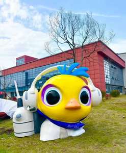 Escultura Gigante de Gato en Fibra de Vidrio para Exteriores, Estatuas Artísticas Emblemáticas para Áreas de Ocio, Plazas Comerciales, Centros Comerciales y Espacios Públicos - Product Image 6