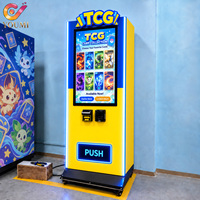 Distributeur automatique de cartes à collectionner TCG intelligent et rentable avec écran tactile de 32 pouces pour les packs de cartes d'anime à collectionner