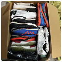 S24 Meilleures ventes Chaussures de football d'occasion de marque chinoise en gros pour femmes, lots de marques mixtes