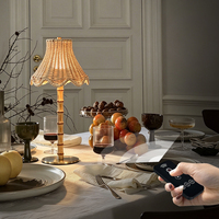 Lampe de table en bambou rechargeable moderne en matériaux naturels, à commande tactile, à intensité variable, pour usage hôtelier, sans fil