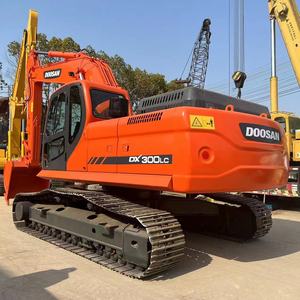 Excavatrice sur chenilles hydraulique de 30 tonnes d'occasion DX300LC, moteur Doosan, matériel de construction d'occasion, pompe, moteur et engrenages inclus - Product Image 1