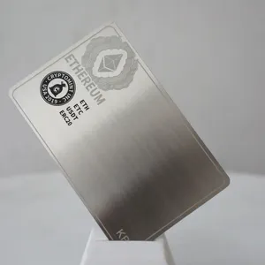 विजिटिंग कार्ड मेटल बिजनेस कार्ड उच्च गुणवत्ता वाले कस्टम मेटल 304 स्टेनलेस स्टील लेजर कट ब्लैक मेटल क्रेडिट कार्ड