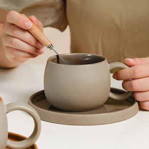 Ensemble de tasses à café en céramique rétro, style japonais, avec assiette, vente en gros, pour le thé de l'après-midi et le petit-déjeuner - Product Image 3