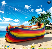 Fauteuil gonflable moderne à motif arc-en-ciel coloré - Canapé gonflable pliable pour les voyages et la détente en plein air