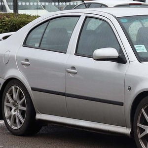 Set di <span class=keywords><strong>4</strong></span> Deflettori per Finestrini Fumé in Acrilico Adesivi per <span class=keywords><strong>Skoda</strong></span> <span class=keywords><strong>Octavia</strong></span> 1998-2021, Protezione dalla Pioggia e Parasole - Product Image 2