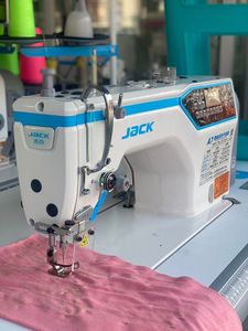 Máquina de Coser Industrial de Alta Calidad Marca China Jack Serie A7 A5EB, Puntada Recta, Estable, de Cama Plana, Bajo Ruido - Product Image 2