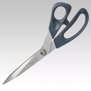 กรรไกรตัดผ้า Clover Tailor สแตนเลส 36-224 36-226 สำหรับตัดผ้าหนา ผลิตในญี่ปุ่น - Product Image 4