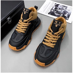 Zapatos Casuales Negros para Hombre de Primavera y Verano, Tendencia de Moda para Exteriores, Zapatos de Suela Gruesa Antideslizantes para Hombre - Product Image 5