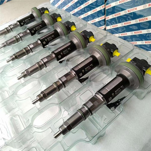 Conjunto de Inyectores Liebher R9200 QSK38 2882077 2867147 Bosch Original - Product Image 5