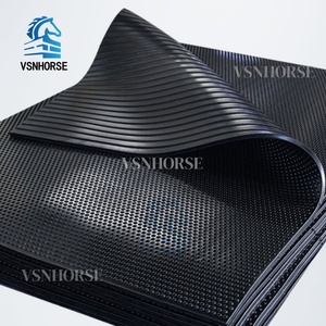 Tapetes de Borracha Antiderrapantes para Estábulos, Piso Resistente e Impermeável com Almofadas Acolchoadas - Product Image 5