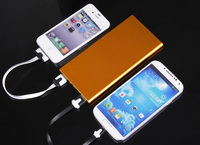 Batterie externe ultra-fine étanche de 10000 mAh à haute capacité avec prise USB et charge rapide pour smartphones