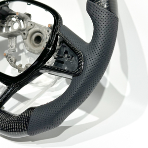 Volante Sportivo in Vera Fibra di Carbonio per Renault <span class=keywords><strong>Clio</strong></span> 5 con Pelle Traforata, Vendita Diretta dalla Fabbrica - Product Image 2