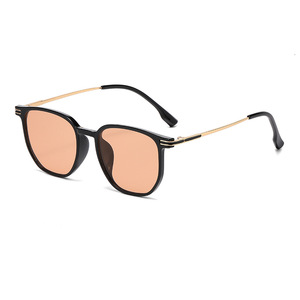 Jamie 9442 Square Frame Sunglasses Black PC Frame UV400 Protection Unisex - Product Image 2