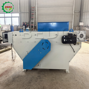 Petite machine à copeaux <span class=keywords><strong>de</strong></span> <span class=keywords><strong>bois</strong></span>, machine à fabriquer <span class=keywords><strong>de</strong></span> <span class=keywords><strong>la</strong></span> <span class=keywords><strong>laine</strong></span> <span class=keywords><strong>de</strong></span> <span class=keywords><strong>bois</strong></span>, machine à <span class=keywords><strong>couper</strong></span> l'excelsior à arbre hélicoïdal pour litière animale, volaille et chevaux - Product Image 4