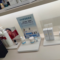 Présentoir de Comptoir Professionnel en Acrylique Transparent pour Cosmétiques, Plateau Carré pour Parfums et Soins de la Peau, Présentoir Marketing