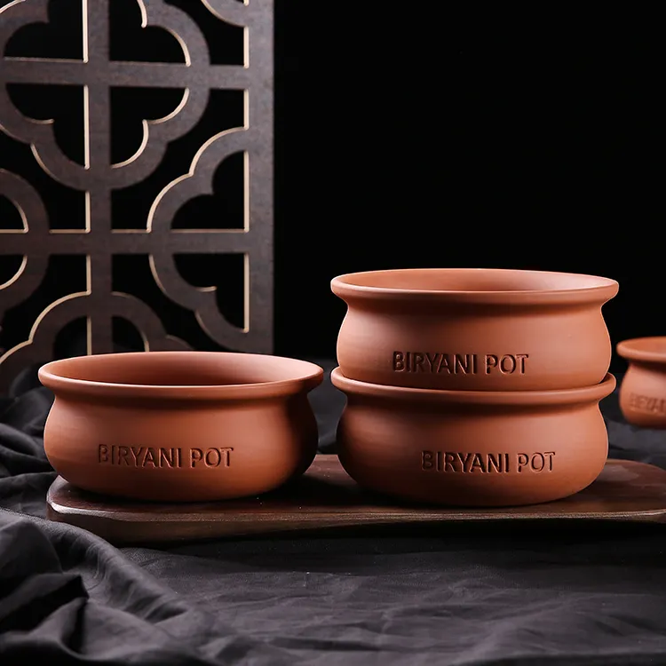Pot en terre cuite biryani indien classique Pot de nourriture en argile céramique