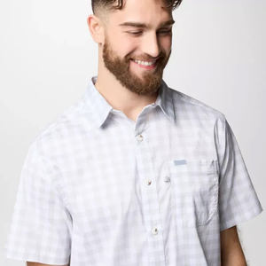 Chemise de pêche personnalisée amusante à col boutonné, à manches longues, en nylon uni, avec logo de poisson ventilé, pour la pêche en automne - Product Image 4