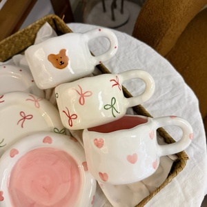 Set <span class=keywords><strong>di</strong></span> Tazza e Piattino in Ceramica Lavorata a Mano, Design Divertente e Paffuto, <span class=keywords><strong>Tazze</strong></span> in Porcellana per Tè e Caffè - Product Image 2