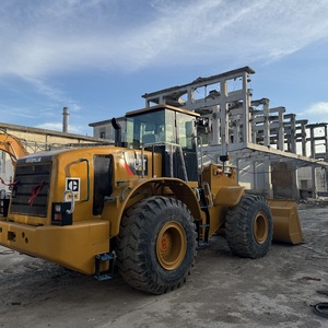 Chargeur d'occasion japonais CAT966 CAT980 CAT996 chargeuse sur pneus CAT 966H mini chargeuse sur pneus 4x4 Caterpillar 966 en Dubai en vente - Product Image 5