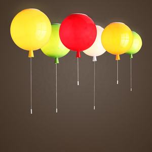 Coloré Art déco <span class=keywords><strong>ballon</strong></span> lumière lustre plafonnier chambre magasin enfants vivant acrylique fer <span class=keywords><strong>ballon</strong></span> suspendu plafonnier - Product Image 1