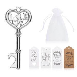 Ouvre-bouteille en forme de clé d'amour en alliage de zinc, cadeau de mariage, cadeau de fête, porte-clés, pendentif, 4 couleurs - Product Image 4