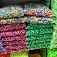 Jual Langsung Pabrik Paket 500g Manik-manik Akrilik Warna Macaron Manik-manik Ember Manik-manik Rambut untuk Kepang