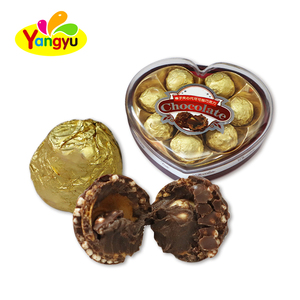 Bonbons au chocolat en forme de cœur, enveloppés de feuille d'or, croquants aux noisettes, en boîte transparente, vente en gros directe d'usine - Product Image 1