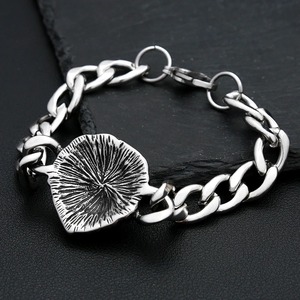 Yunnique – Bracelet tête de Lion pour hommes, couleur acier, chaîne en acier titane de 22cm, bijoux Hip Hop Punk, cadeau - Product Image 2
