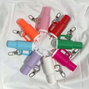 Popular Precio Mayorista Mini Vaso de Plástico de 40oz con Asa, Colgante con Forma, Soporte para Lápiz Labial y Palillos, Adornos para Llavero - Product Image 2