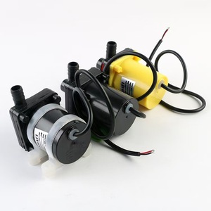 Mini Bomba de Agua Sumergible de CC de 12V y Baja Presión - Product Image 2