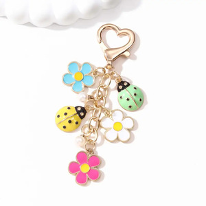 Porte-clés Drip Oil Nouveau Motif Fleur Colorée Perle <span class=keywords><strong>Coccinelle</strong></span> - Product Image 3