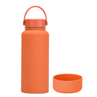 Tasse en acier inoxydable 304 isolée de grande capacité personnalisable à fond antidérapant Bouilloire pour sports de plein air portable Tasse à eau givrée