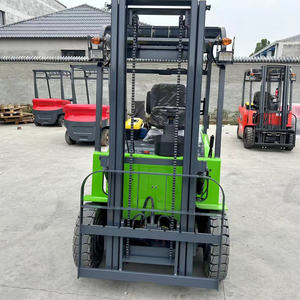 Nouveau chariot élévateur électrique <span class=keywords><strong>à</strong></span> batterie au lithium <span class=keywords><strong>à</strong></span> quatre roues motrices de qualité supérieure équipé d'un <span class=keywords><strong>chargeur</strong></span> - Product Image 6