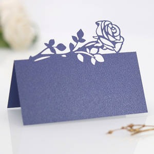 การ์ดตั้งโต๊ะงานแต่งงาน/วันแม่ แบบขายส่ง เป็นมิตรกับสิ่งแวดล้อม ดีไซน์ทันสมัย ลายดอกไม้ ตัดด้วยเลเซอร์ ใช้เป็นป้ายชื่อแขก - Product Image 5