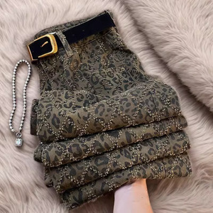 Nouveau pantalon en jean taille haute imprimé léopard haut de gamme pour femme – Style rétro décontracté et tendance - Product Image 2