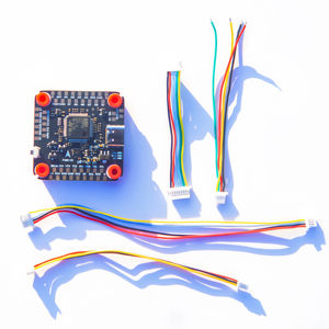 ชุดควบคุมการบิน F405 V3 FC Metal FPV 3-8S 4in1 BLHELI_S ESC พร้อมพอร์ตจ่ายไฟ 5V 3A 12V 2.5A สำหรับโดรน - Product Image 6