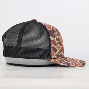 Entrega rápida para adultos Ropa deportiva diaria Gorra de camionero Diseño de malla Tela de terciopelo Ropa de calle impresa digital - Product Image 4