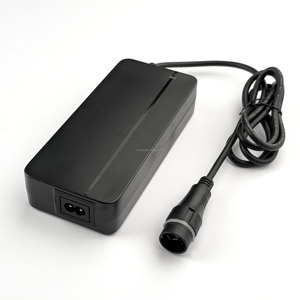 Chargeur rapide 42V 4A homologué CE FCC pour vélo électrique <span class=keywords><strong>Yamaha</strong></span> Intube 36V 17AH 630Wh avec prise EU US AU - Product Image 5