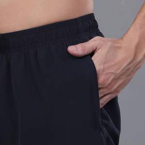 Conjunto Deportivo para Hombre OEM, Camiseta y Pantalones Deportivos Transpirables para Gimnasio - Product Image 3