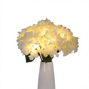 Bouquet d'hortensias artificiels avec lumière LED, fleurs artificielles pour la maison, le bureau, les fêtes, les mariages, les anniversaires - Product Image 1