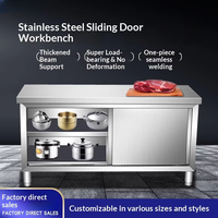 Plan de travail de cuisine commerciale en acier inoxydable double couche avec portes coulissantes, équipement de restauration rapide, table de découpe et de service